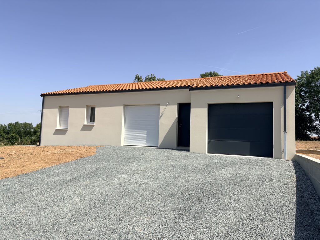 Maison traditionnelle construite par Les Pavillons du Bocage, La Roche-sur-Yon 2026